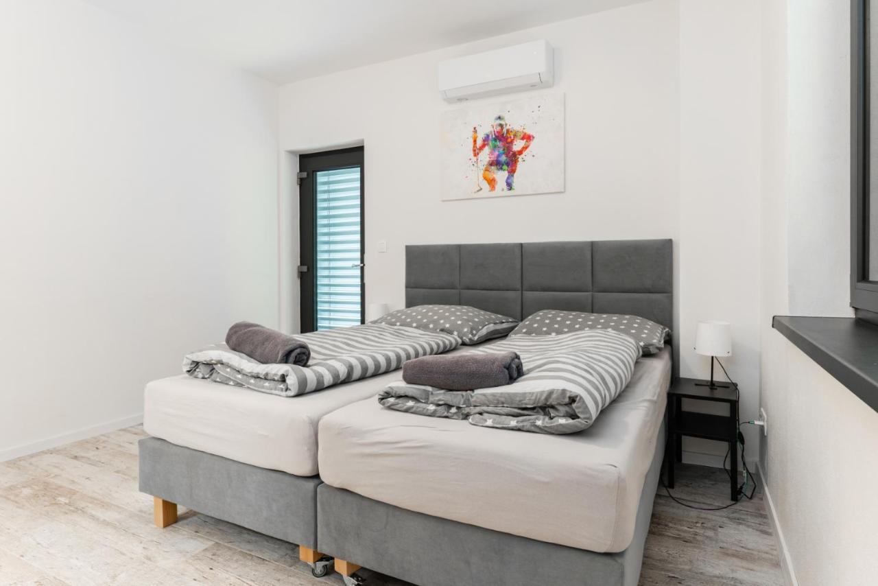 Malina Penati Golf Vila Sajdikove Humence Exterior foto