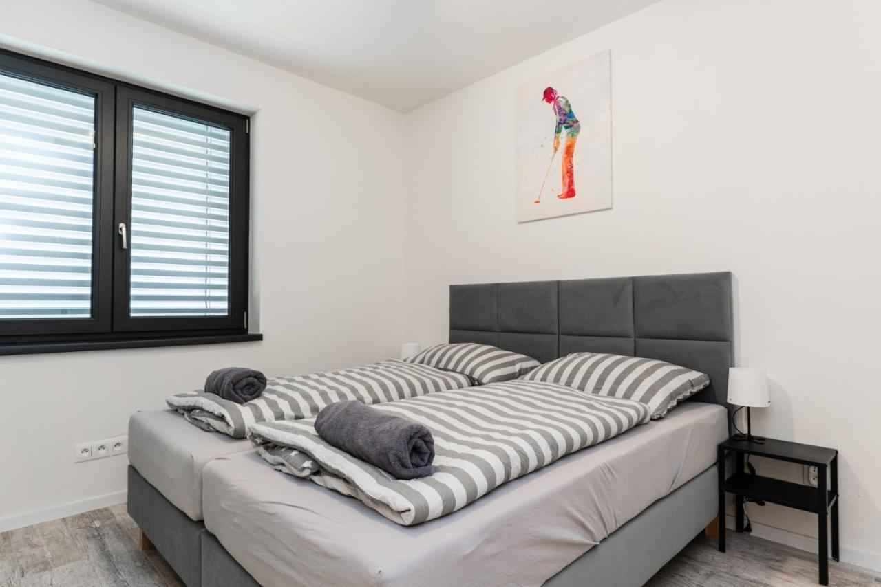 Malina Penati Golf Vila Sajdikove Humence Exterior foto